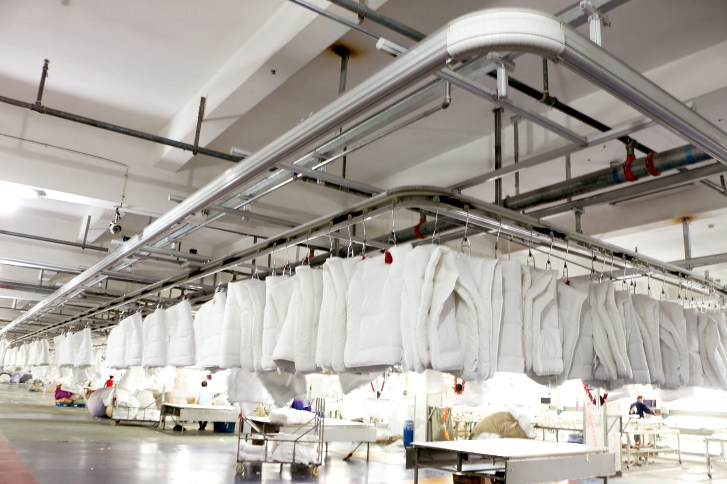 YunDao Cloud Manufacturing System orchestrating the CleverMax hanger system and the wider factory