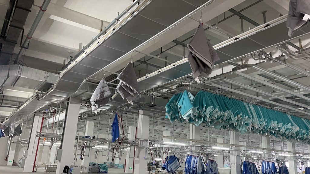CleverMax hanger system overhead rail buffering bedding at NewSega Home Textiles
