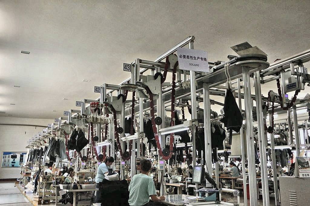 Hanger System for Denim & Casualwear — CleverMax hanger system on the production floor