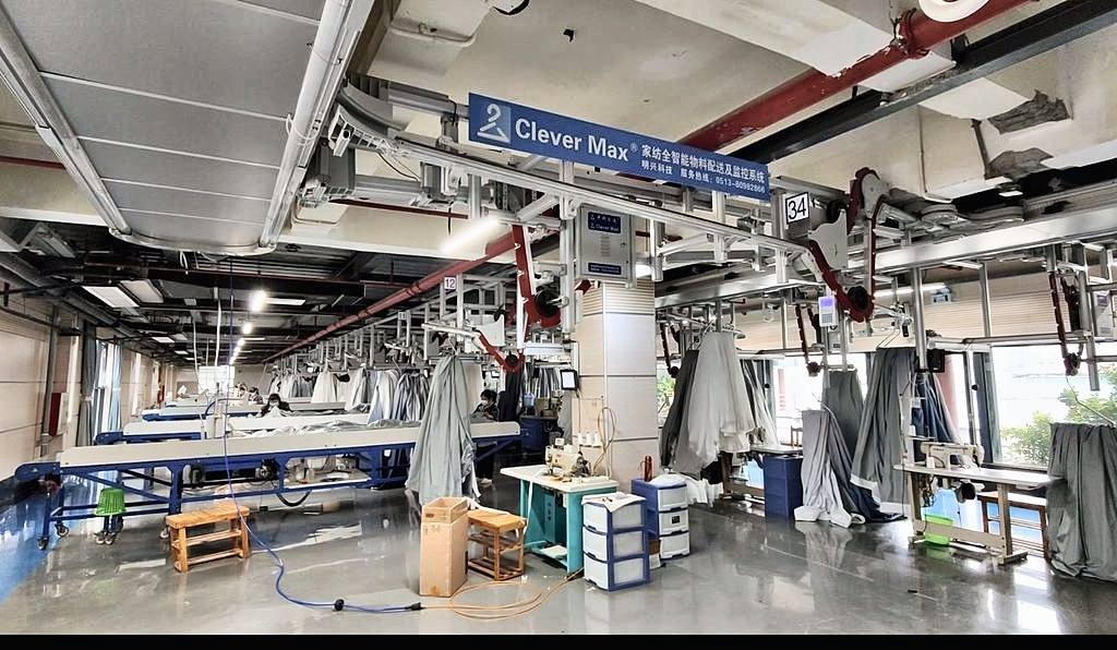 Heavyweight curtain hanger system line
